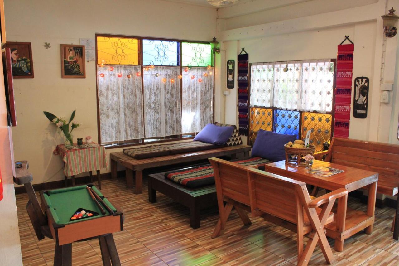 Absolute House Hostel Τσιάνγκ Μάι Εξωτερικό φωτογραφία