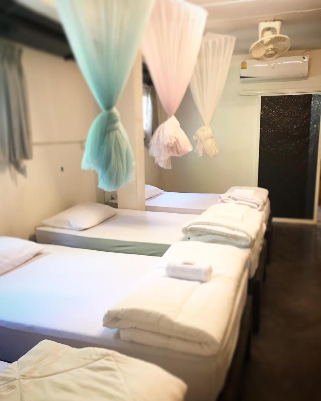 Absolute House Hostel Τσιάνγκ Μάι Εξωτερικό φωτογραφία